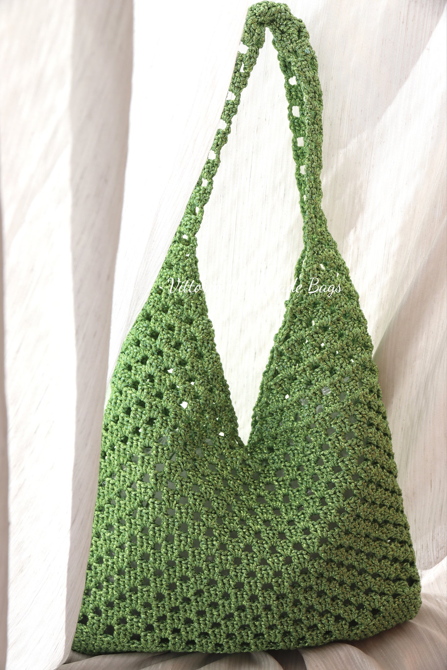 TOTE BAGS